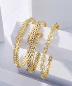 Set de 3 Bracelets Dorés – Élégance Colorée et Style Assuré