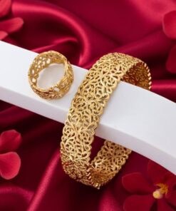 Set Bracelet & Bague Chaîne Dorée – Élégance Glamour