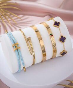 Set de 5 Bracelets Dorés – Élégance Colorée et Style Assuré 2026